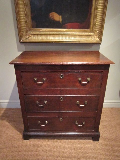 Superb Georgian Country House Oak Chest
