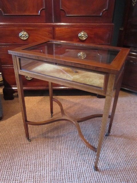 High Quality Edwardian Inlaid Bijouterie Table