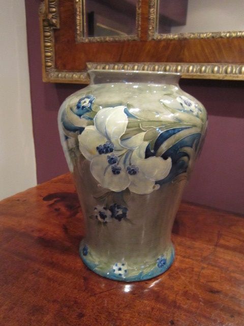 Early Moorcroft Florin Ware Poppies Vase