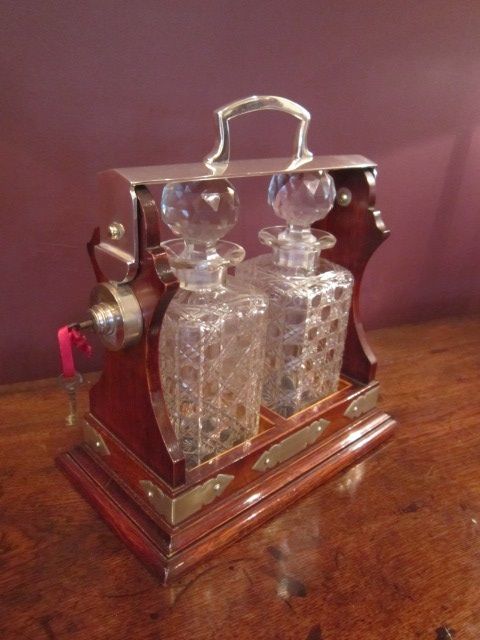Top Quality Victorian Two Bottle Tantalus