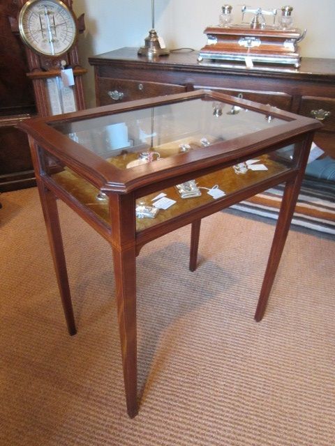 High Quality Edwardian Inlaid Bijouterie Table