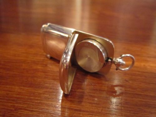 Fine Edwardian Silver Sovereign & Vesta Case