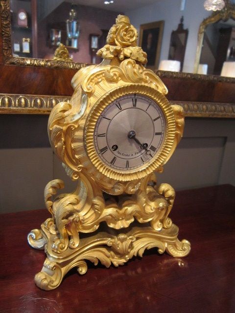 Fine 19th Century Gilt Ormolu Paris Mantel Clock