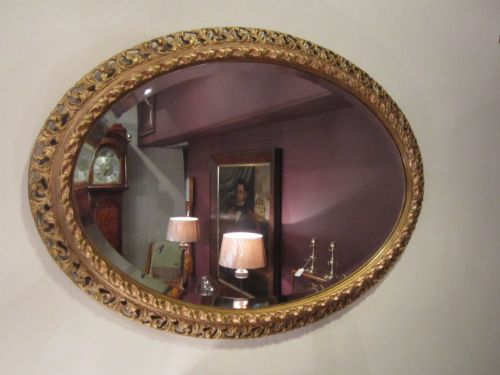High Quality Victorian Plaster Gilt Oval Mirror