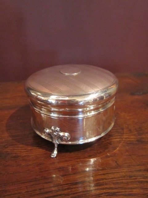 Immaculate George V Period Silver Ring Box
