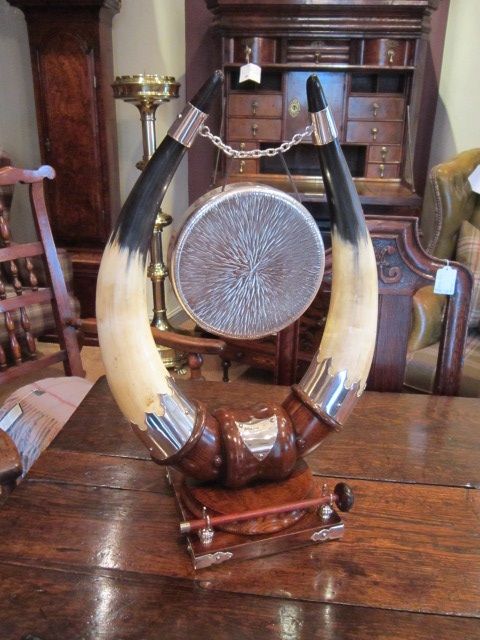 Superb Victorian Highland Cattle Dinner Gong