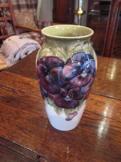 Early Moorcroft Pansy on Cream Ground Vase