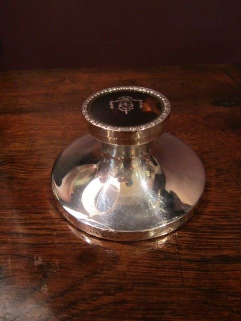 George V Period Silver & Tortoiseshell Capstan Inkwell