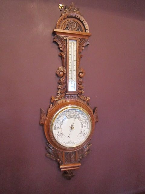 High Quality Victorian Polished Oak Banjo Barometer