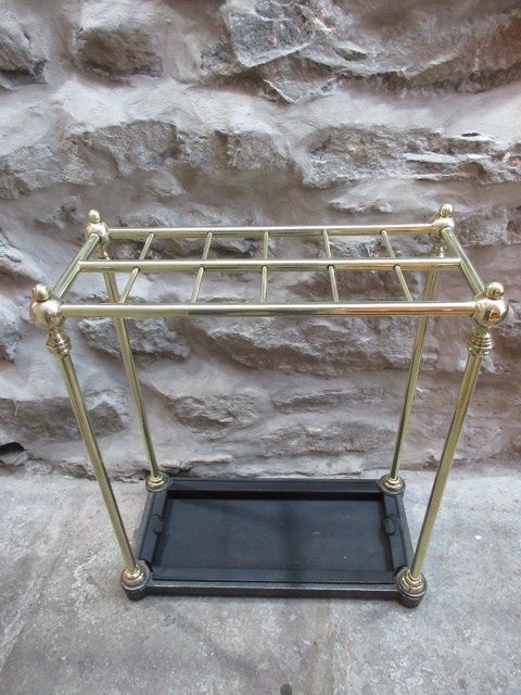 Top Quality Victorian Brass Twelve Division Stick Stand