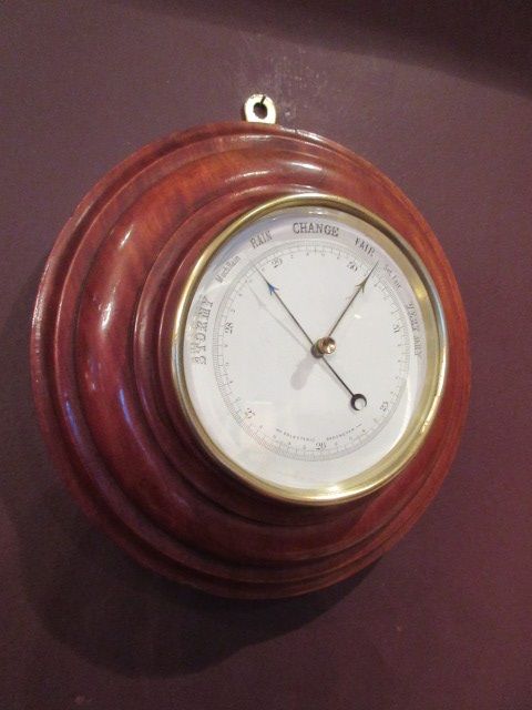 Victorian Walnut Cased Rapid Indicating Barometer