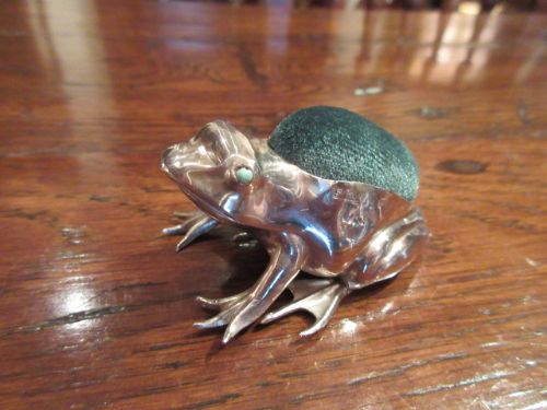 Rare Edwardian Period Silver Frog Pin Cushion