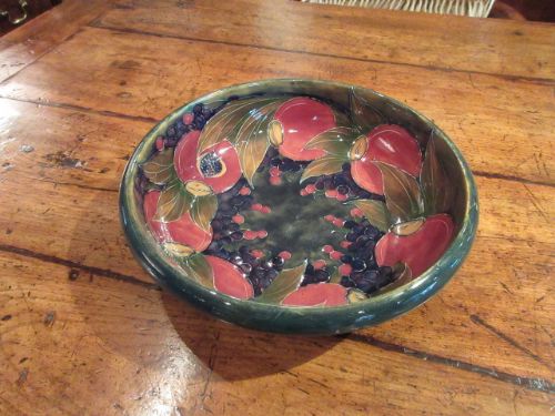 Early Moorcroft Seeded Pomegranate Rimmed Bowl