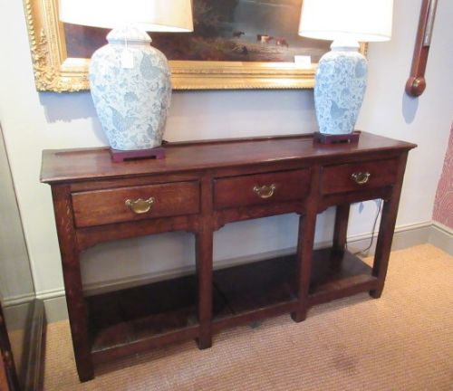 George II Period Oak Yorkshire Open Potboard Dresser