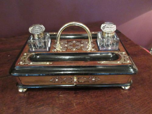 Mid Victorian Figured Walnut & Ebony Inkstand