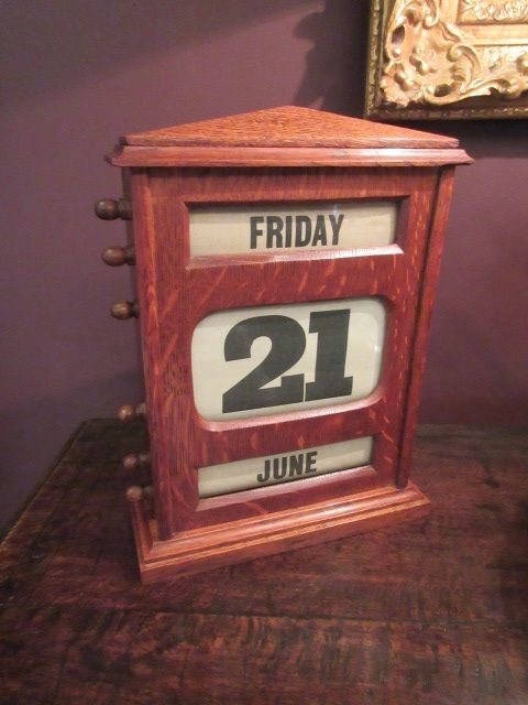 Large Victorian Perpetual Desk Calendar