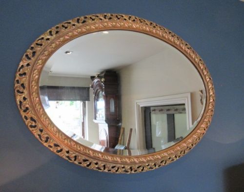 High Quality 19th Century Plaster Gilt Oval Mirror