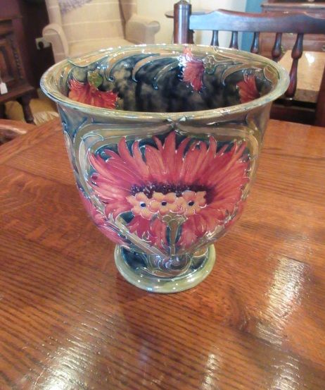 Moorcroft Spanish Pattern Pedestal Vase