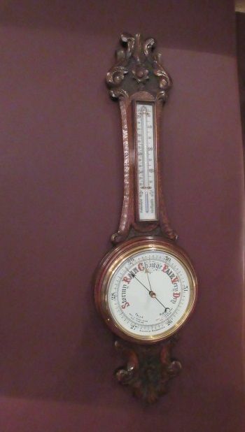 Top Quality Victorian Polished Oak Banjo Barometer
