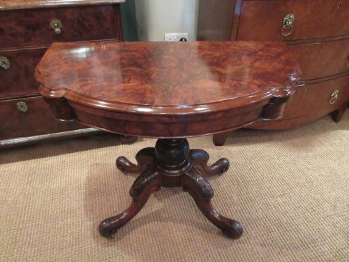 Superb Mid Victorian Burr Walnut Games Table