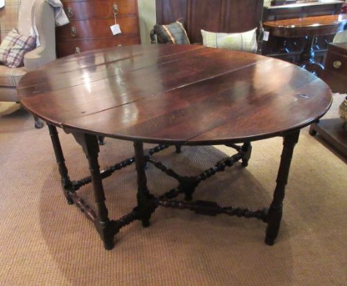 Large George II Period Oak Gateleg Table