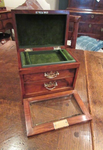 Mid Victorian Figured Walnut Jewellery Box