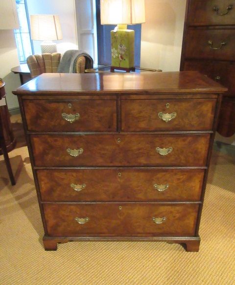 Mid Victorian Burr Walnut Chest of Drawers