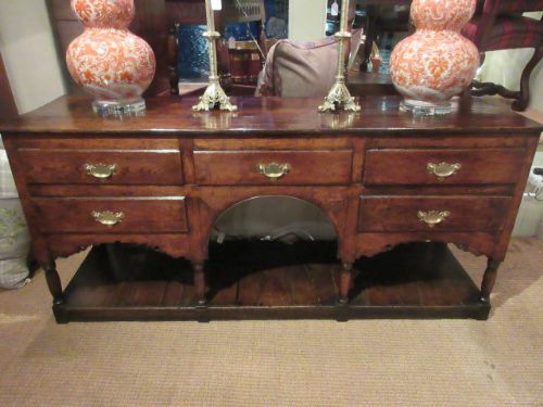 Superb Mid Georgian Open Pot Board Dresser