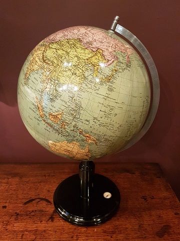 Superb 1930'S 14" Paper Mache Terrestrial Globe