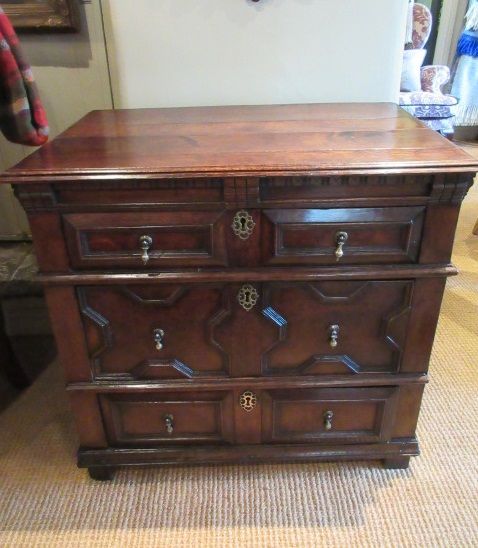 Small Early 18th Century Antique Oak Chest of Drawers.c.1700