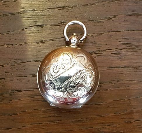 George V Antique Silver Engraved Sovereign Case