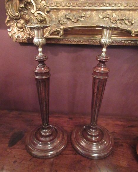 Fine Pair of George III Antique Mahogany Candlesticks