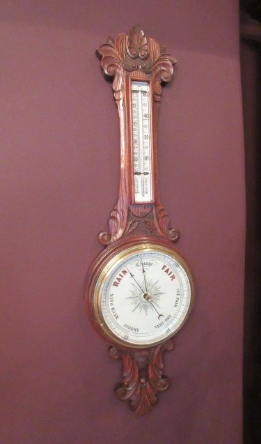 Superb Antique Polished Oak Banjo Barometer