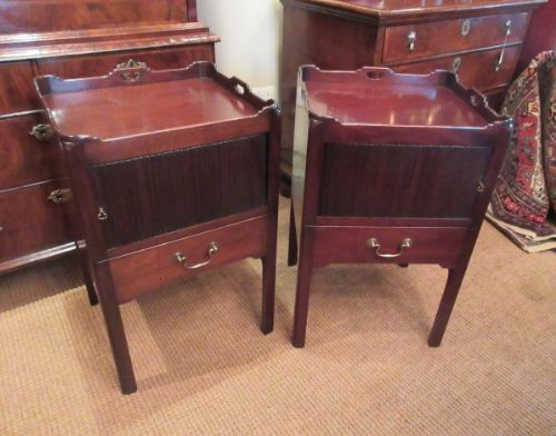 Fine Pair of George III Antique Night Stands