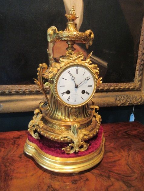Fine Antique Gilt Ormolu French Striking Mantel Clock