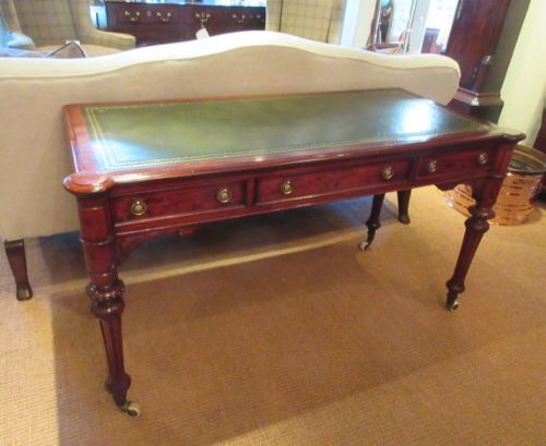 Superb William IV Period Antique Mahogany Writing Table