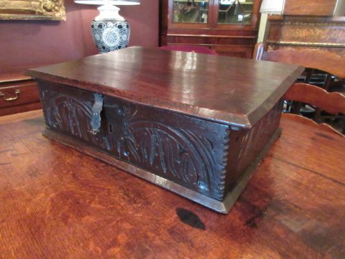 Early Period Antique Oak Deed Box.c.1700