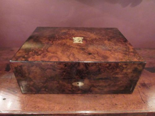 Superb Early Victorian Burr Walnut Jewel Box