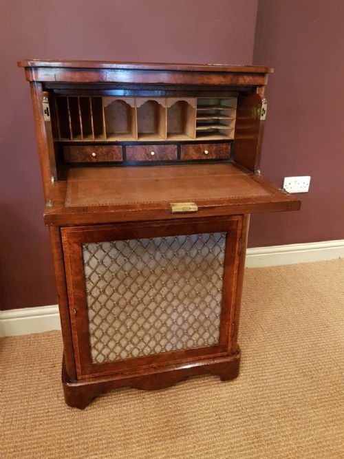 Fine Quality Early Victorian Secretaire Cabinet
