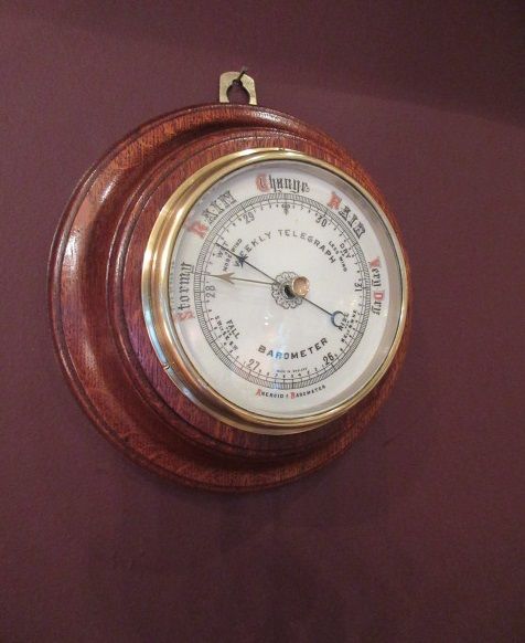 Antique Polished Oak 'Weekly Telegraph' Barometer