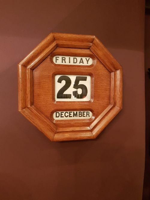 Superb Antique Oak Perpetual Wall Calendar