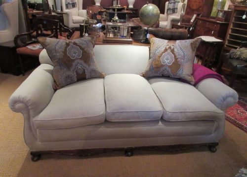 Top Quality Antique Walnut Upholstered Settee