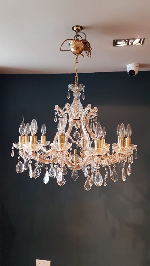 Fine Quality Cut Crystal Chandelier