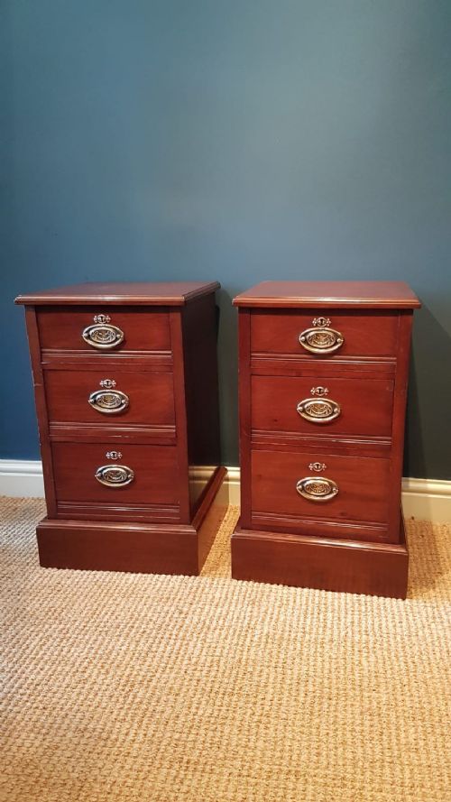Pair Victorian Mahogany Bedside Chests