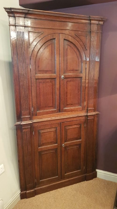 Superb George III Oak Double Corner Cupboard