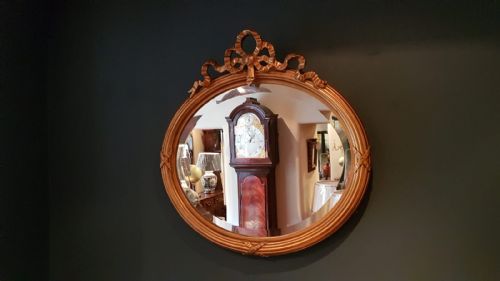 Victorian Oval Gilt Mirror