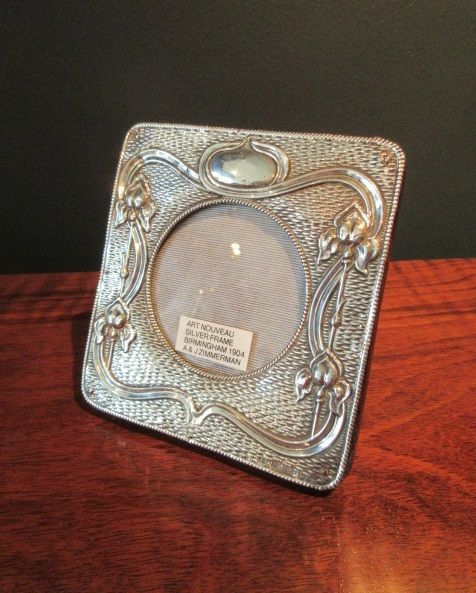Art Nouveau Silver Flower Decor Photo Frame