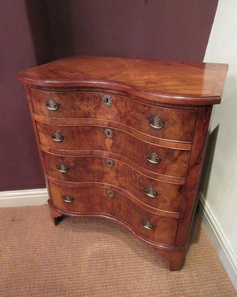 Edwardian Period Figured Walnut Serpentine Chest