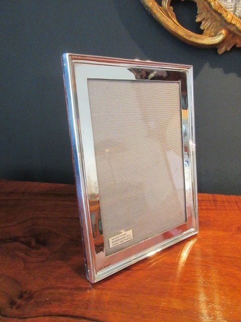 Large George V Period Silver Moulded Edge Photo Frame