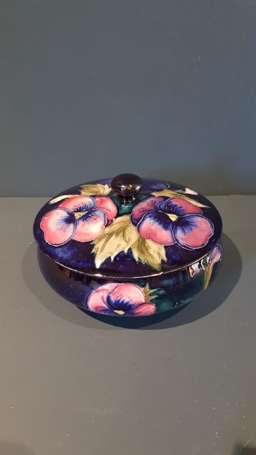 1930'S Moorcroft Pansy Powder Bowl and Cover